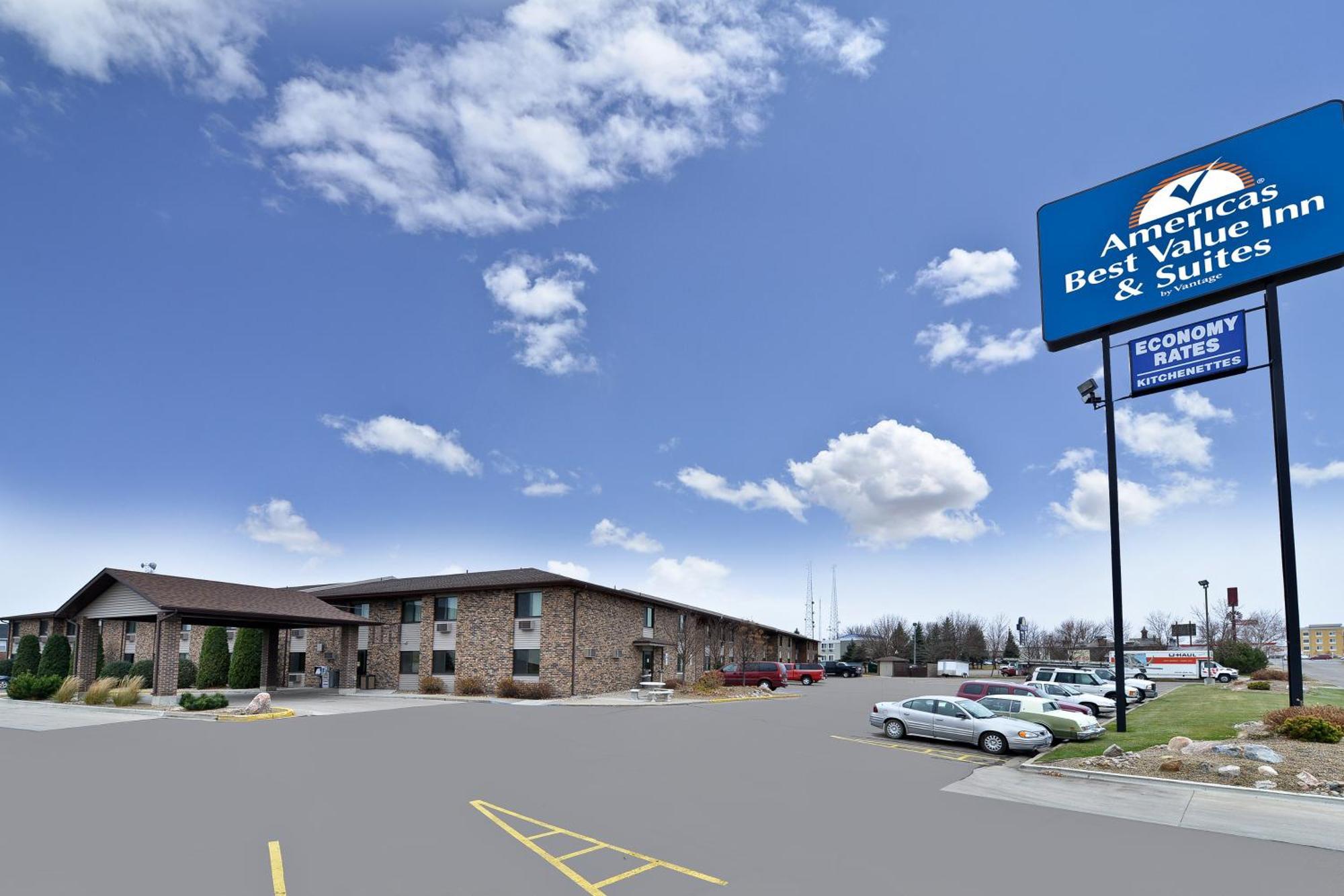 Americas Best Value Inn And Suites Bismarck Eksteriør bilde