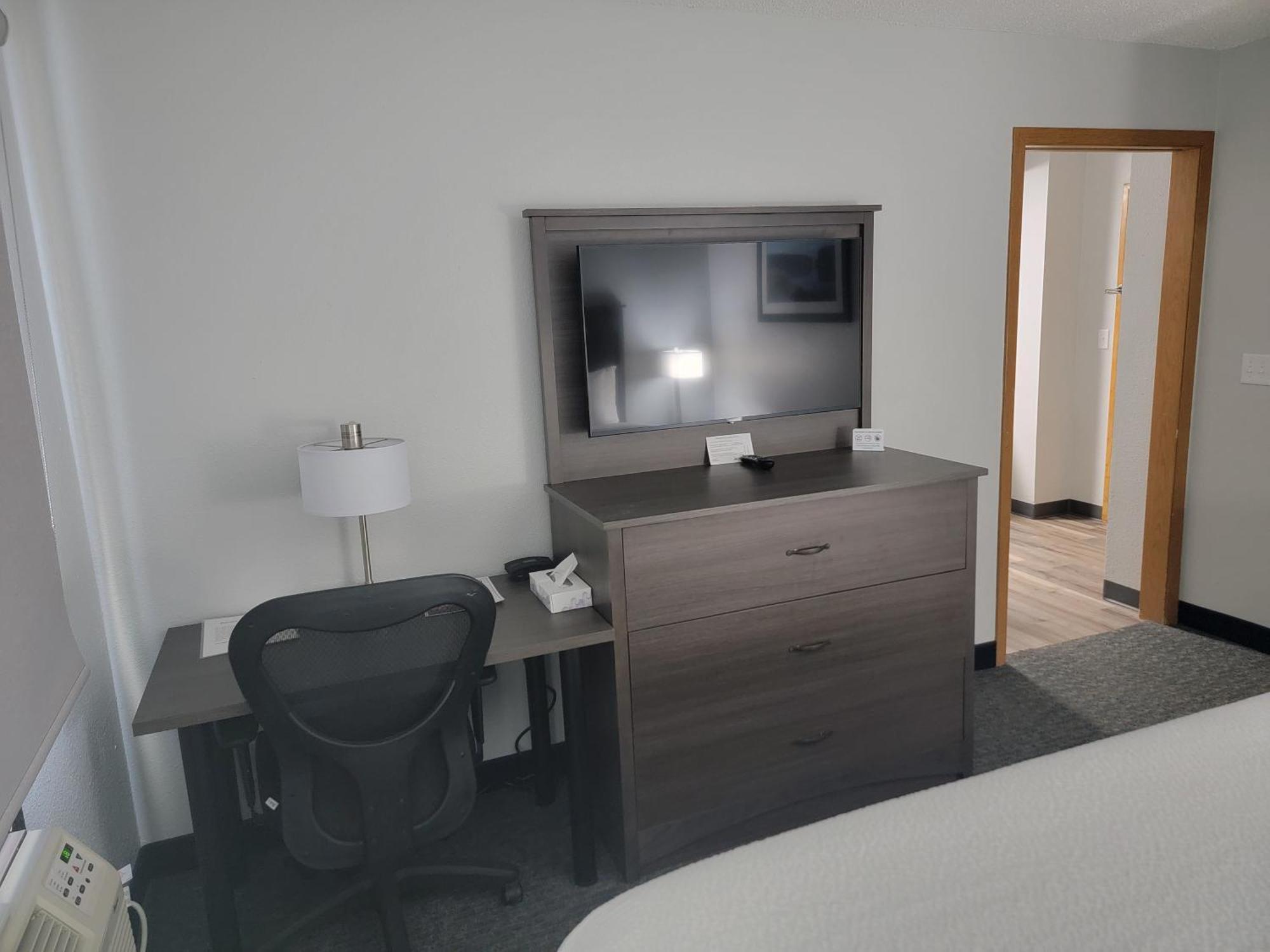 Americas Best Value Inn And Suites Bismarck Eksteriør bilde