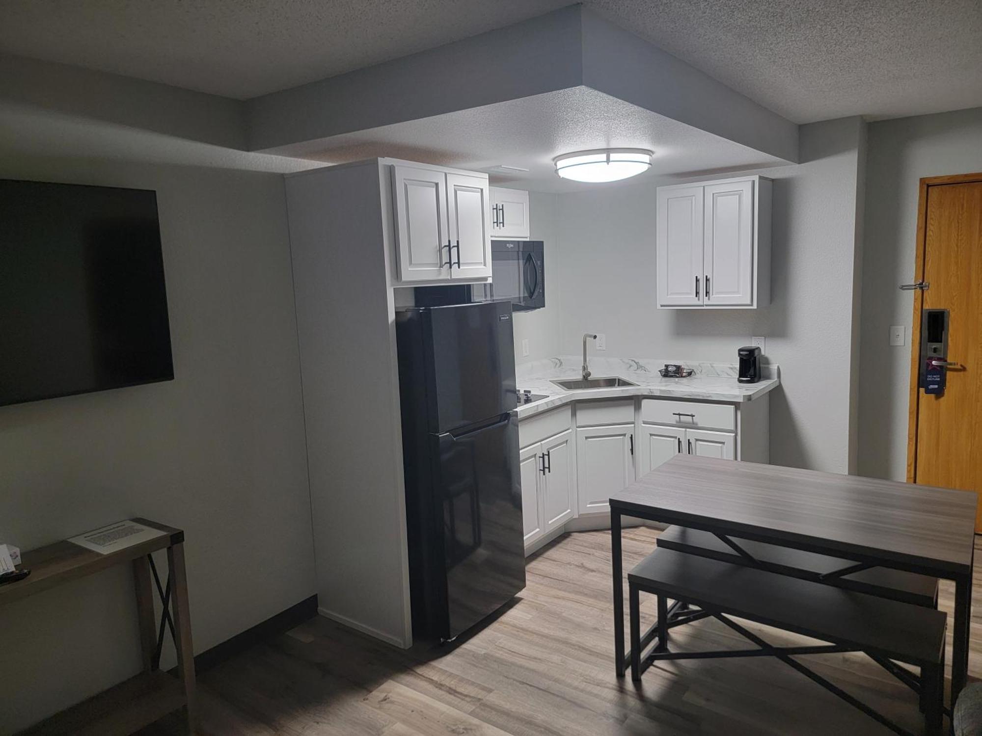 Americas Best Value Inn And Suites Bismarck Eksteriør bilde